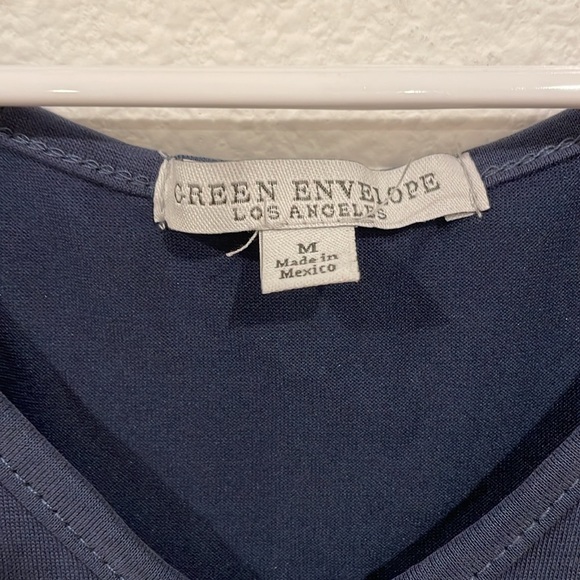 Flowy Tank - Picture 2 of 4